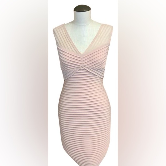 Calvin Klein blush body con dress - Picture 7 of 12